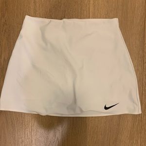 Nike tennis skirt